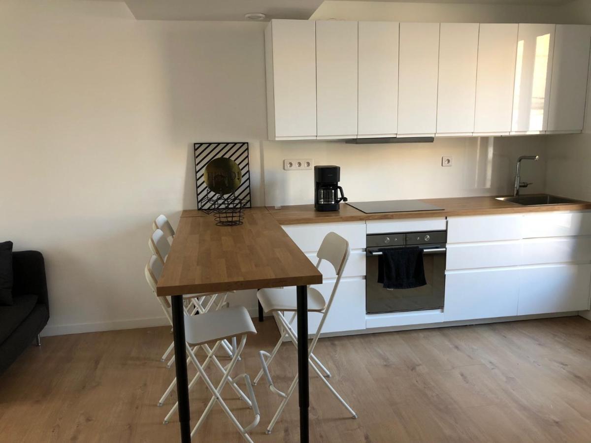 Un appartement spacieux à 30m de la mer- 45m2 Luc-sur-Mer Exterior foto