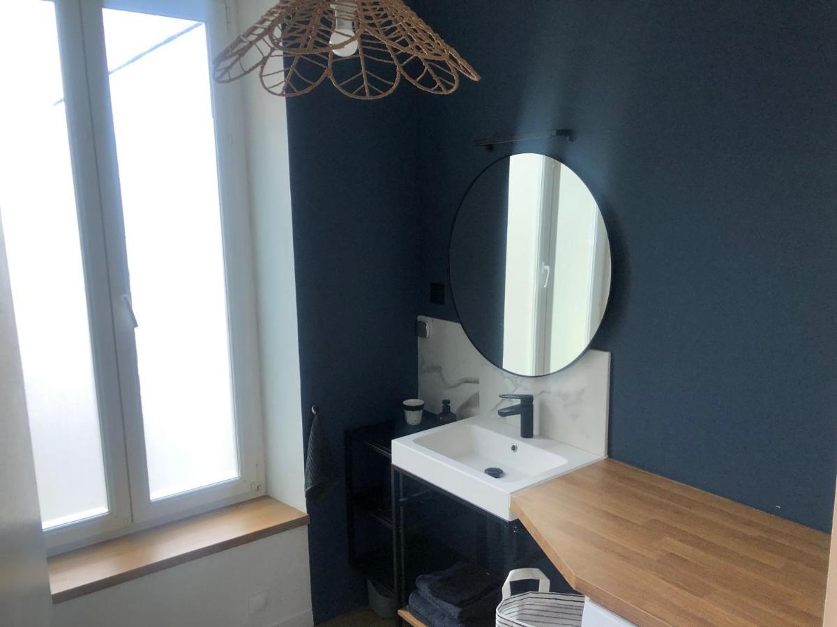 Un appartement spacieux à 30m de la mer- 45m2 Luc-sur-Mer Exterior foto